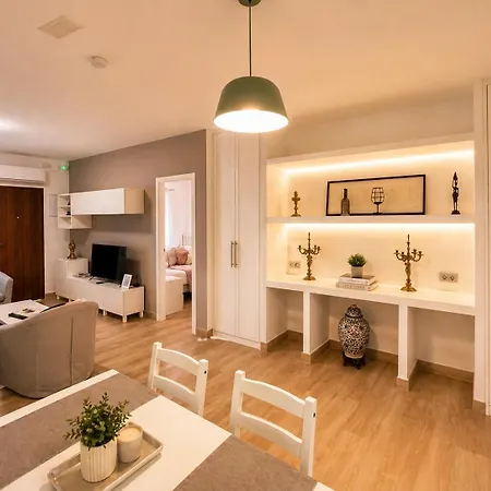 Magnolia - Con Patio Privado מארבלה
