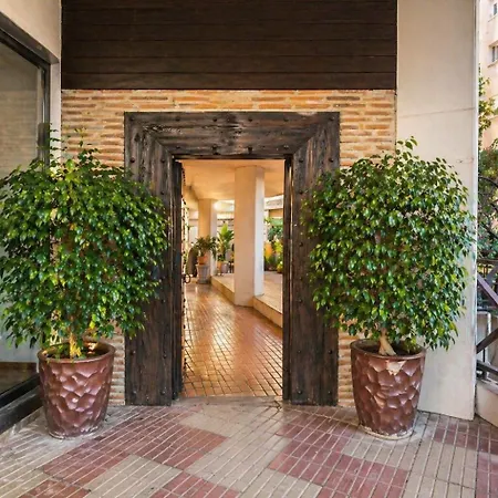 Magnolia - Con Patio Privado